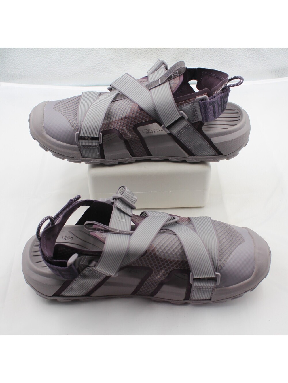 The North Face Explore Camp Lite Sandals Men Size 10 Women 11 Shandal Grey
